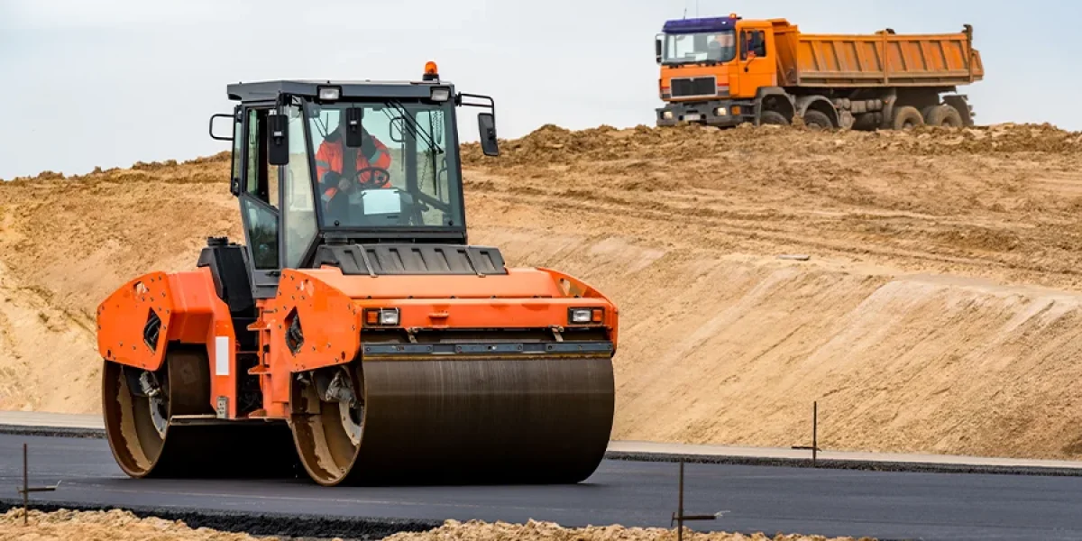 Choosing the Right Roller Compactor for Your Construction Project